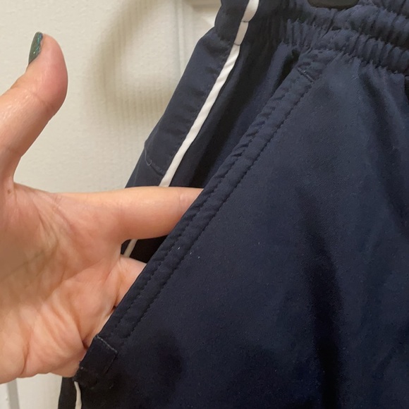 Nike Tennis Shorts - Picture 2 of 6